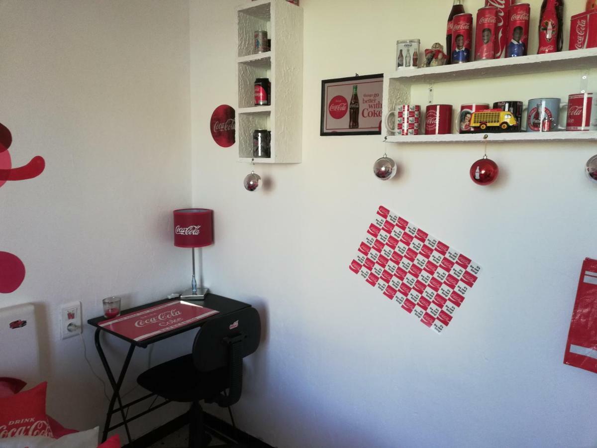 Chez Chris Et Greg Apartment Uchaud Екстериор снимка